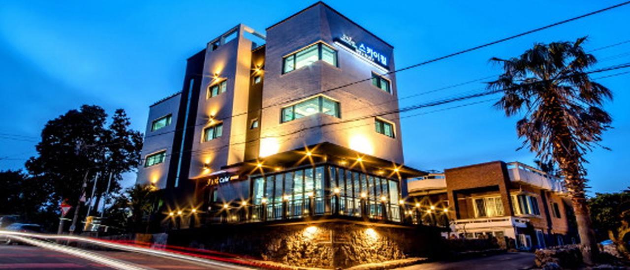 Jeju Skyhill Pension Согвипхо Экстерьер фото